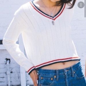 Brandy Melville cropped wool blend NICOLE SWEATER one size